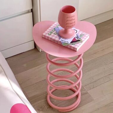 SPRINGY SIDE TABLE
